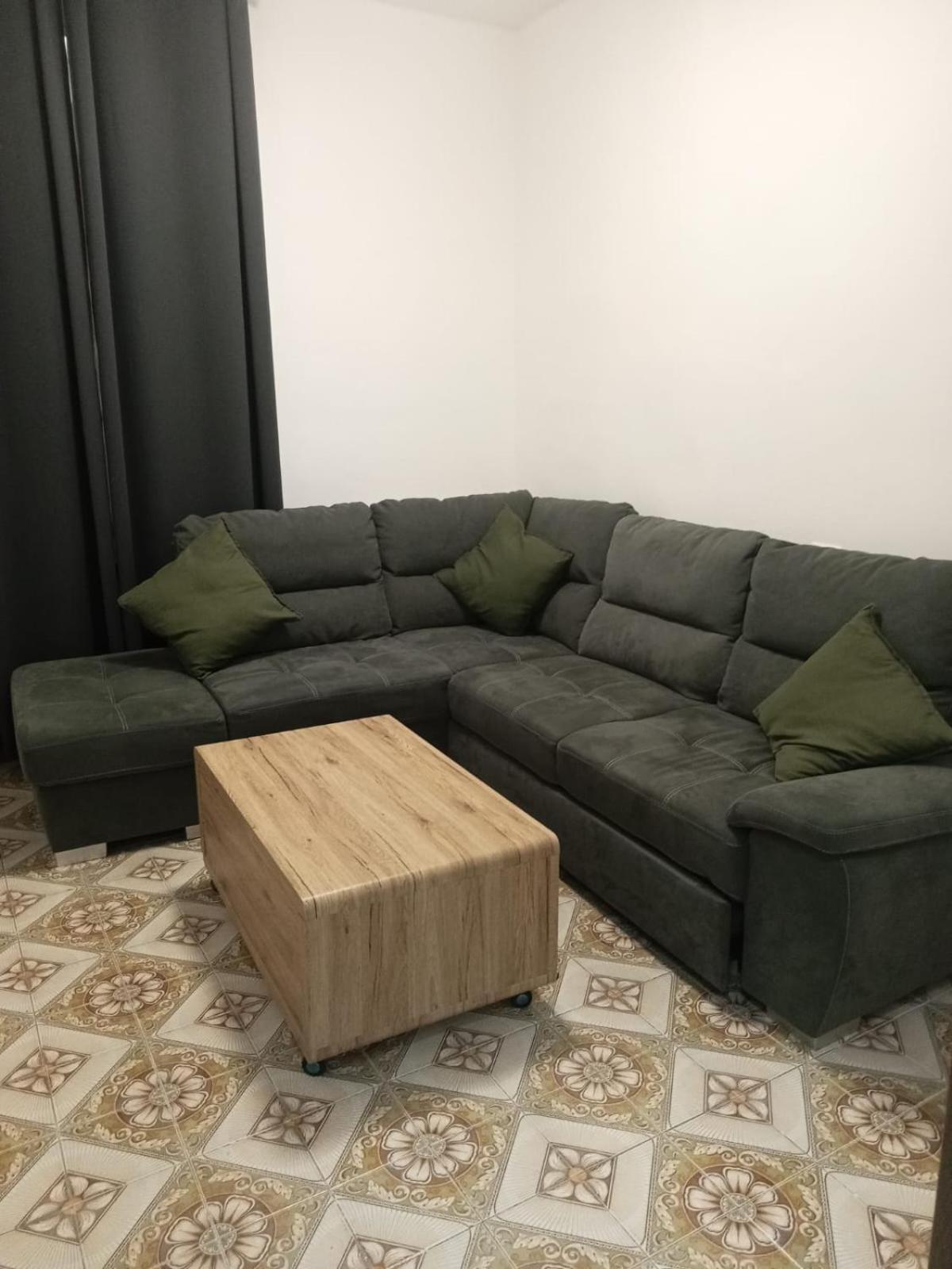 Fiore Apartments Фьоренцуола-д'Арда Экстерьер фото