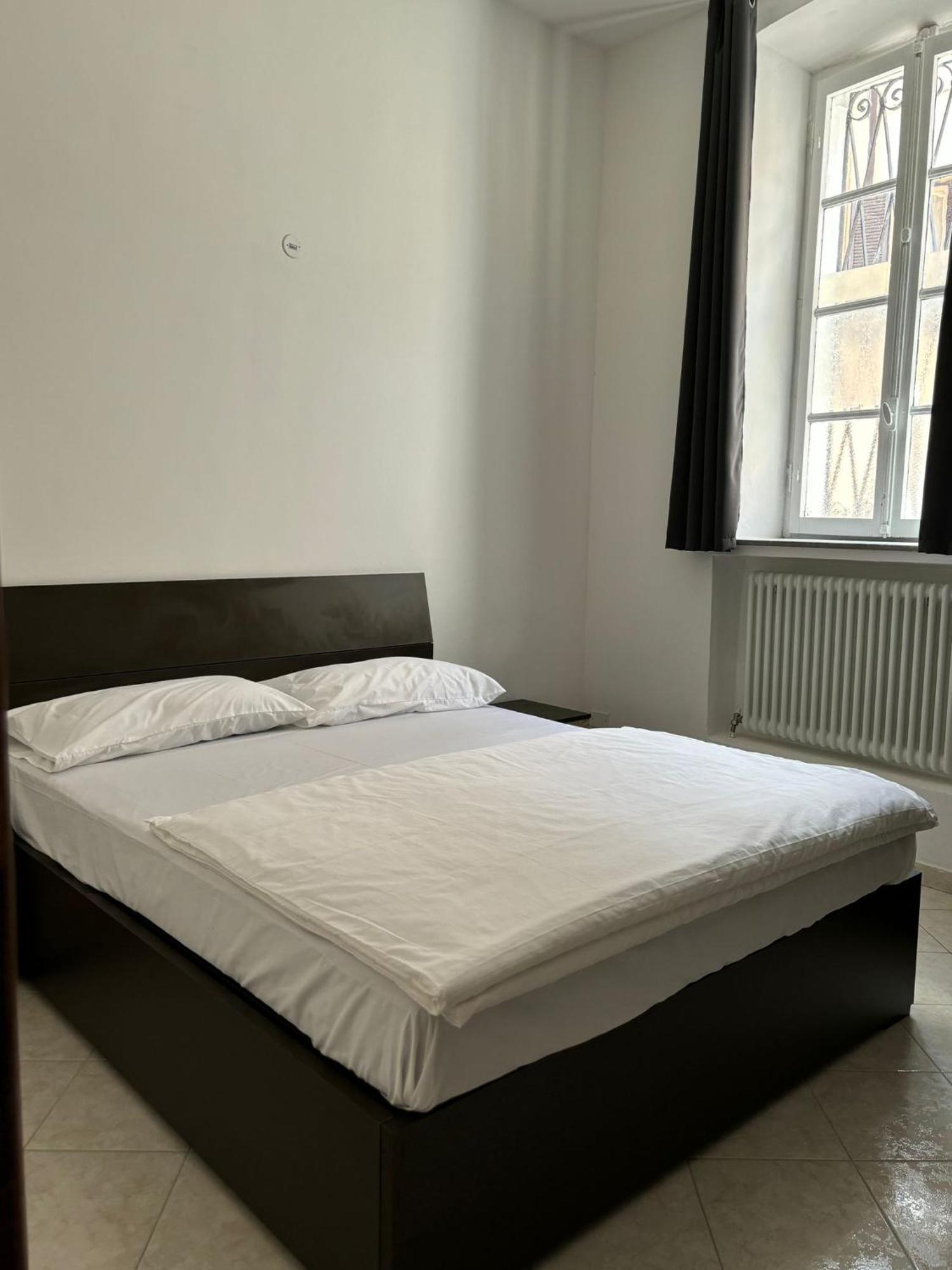 Fiore Apartments Фьоренцуола-д'Арда Экстерьер фото