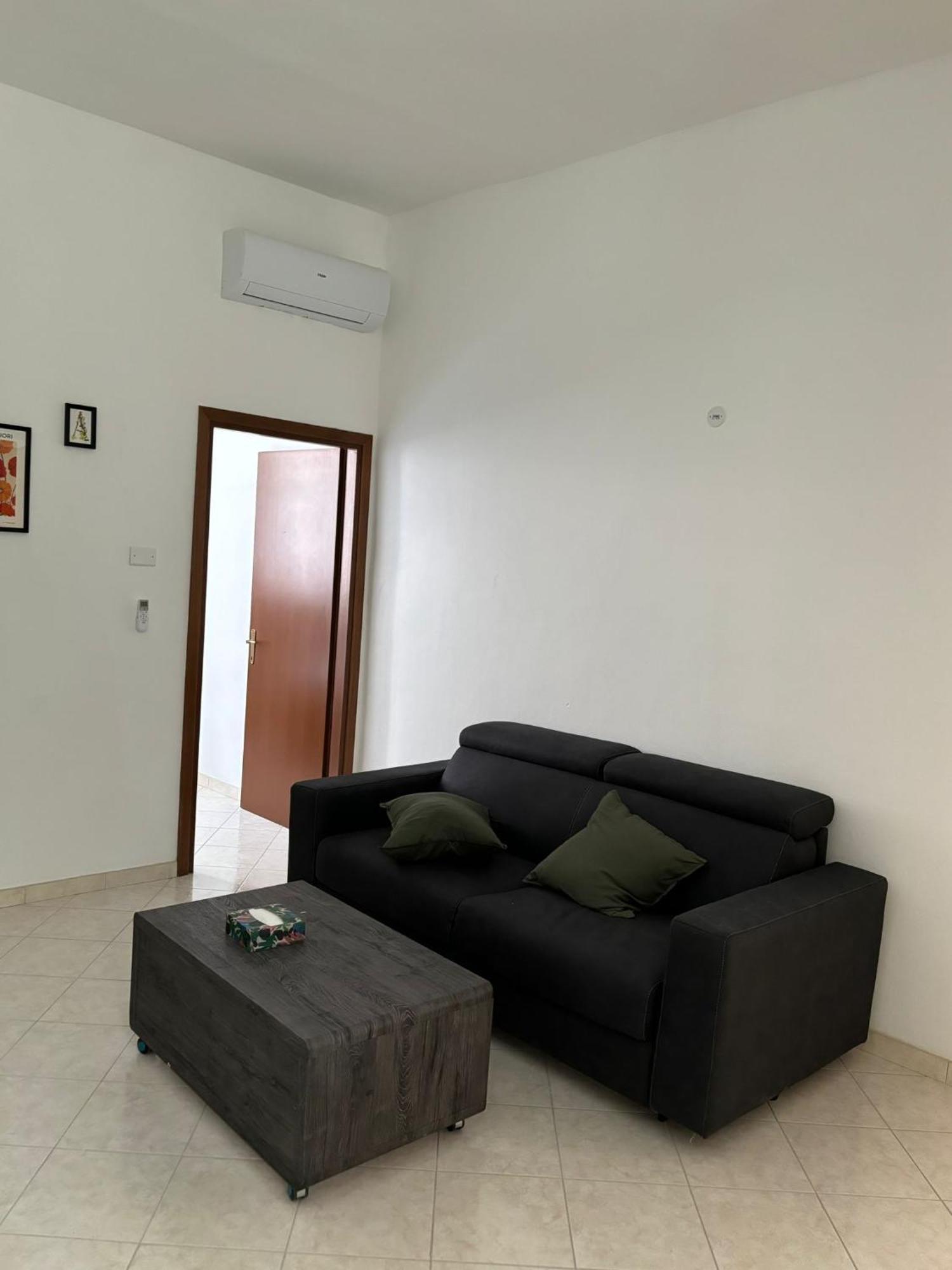 Fiore Apartments Фьоренцуола-д'Арда Экстерьер фото